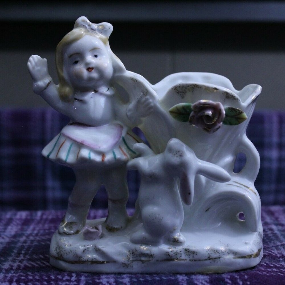 ubvHand Painted Royal Japan Girl with Rabbit Vase Planter